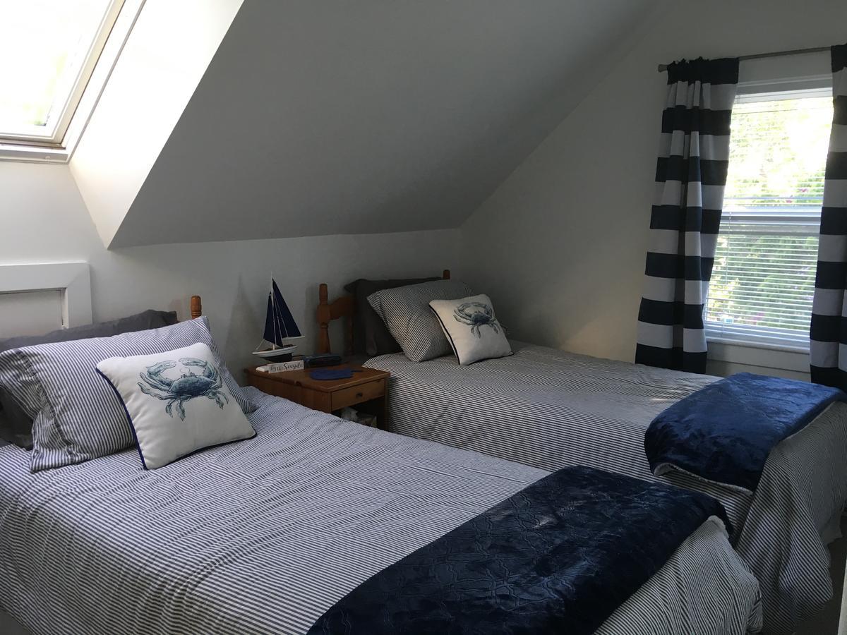 Mahone Bay Beach House Екстериор снимка